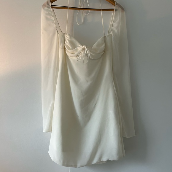**SOLD** HOUSE OF CB Babydoll Ivory Chiffon Halter Mini Dress - Picture 7 of 8